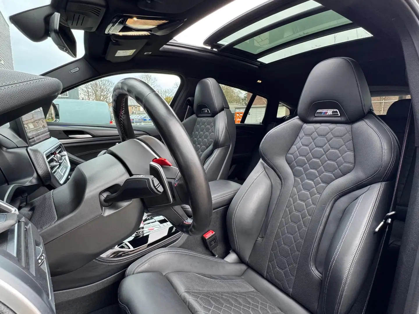 BMW X4 M Competition 510PK X4m |PANO|H&K|360cam|VirtualCock Schwarz - 2