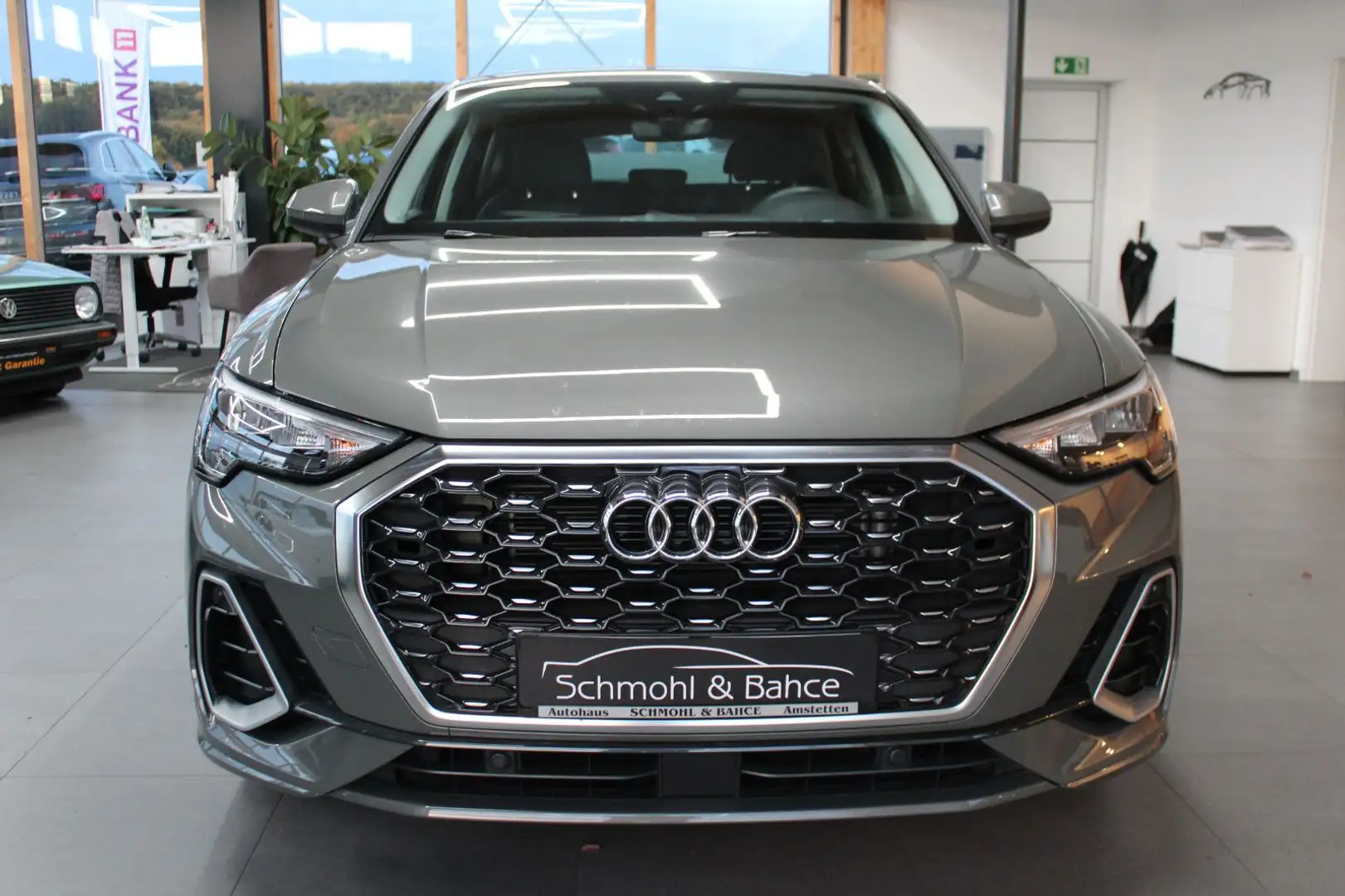 Audi Q3 Sportback 35 TFSI S tronic S line sport Grau - 2