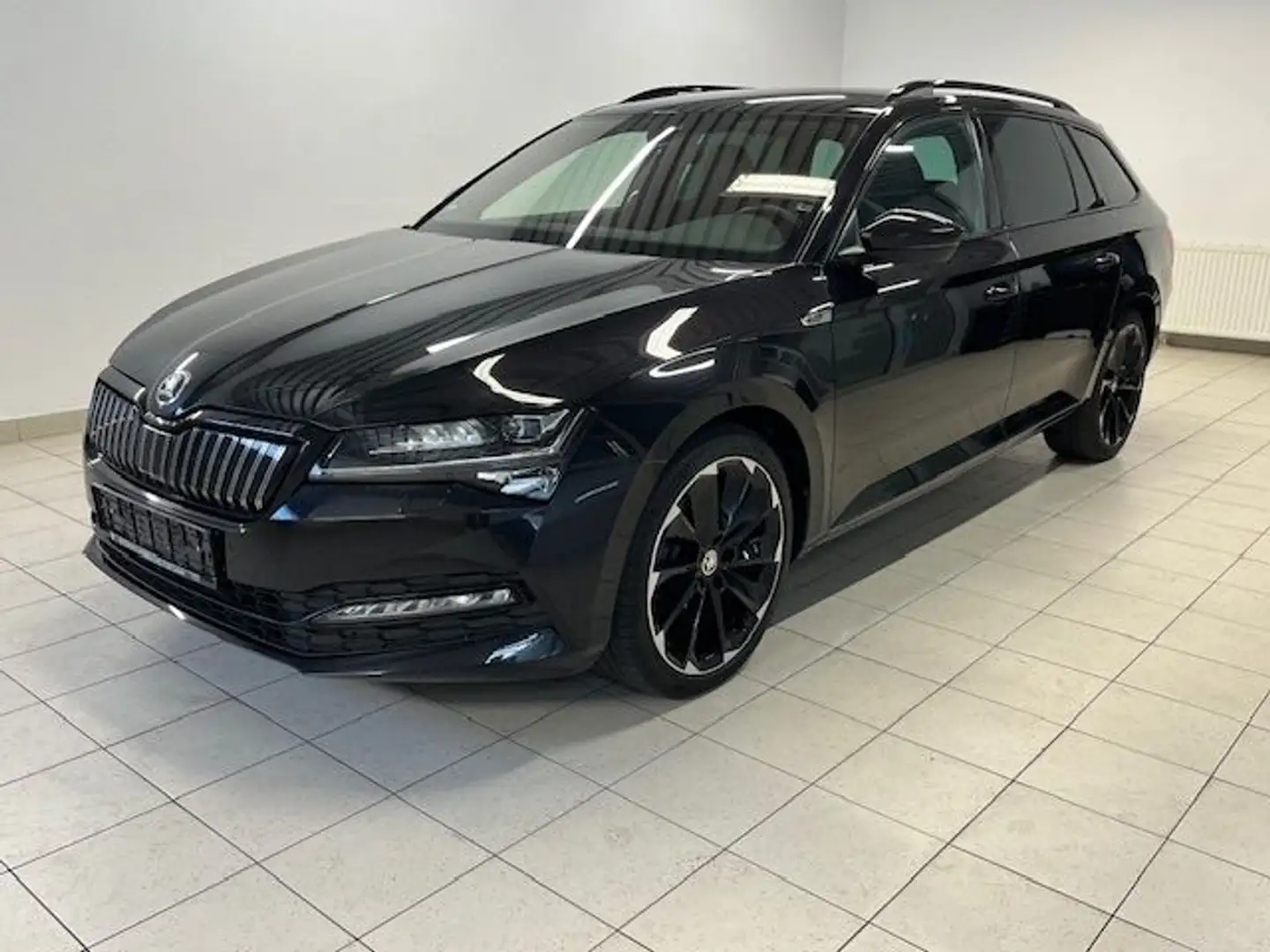 Skoda Superb Combi 1.4 TSI Sportline iV+AHZV+Canton+AC Schwarz - 2