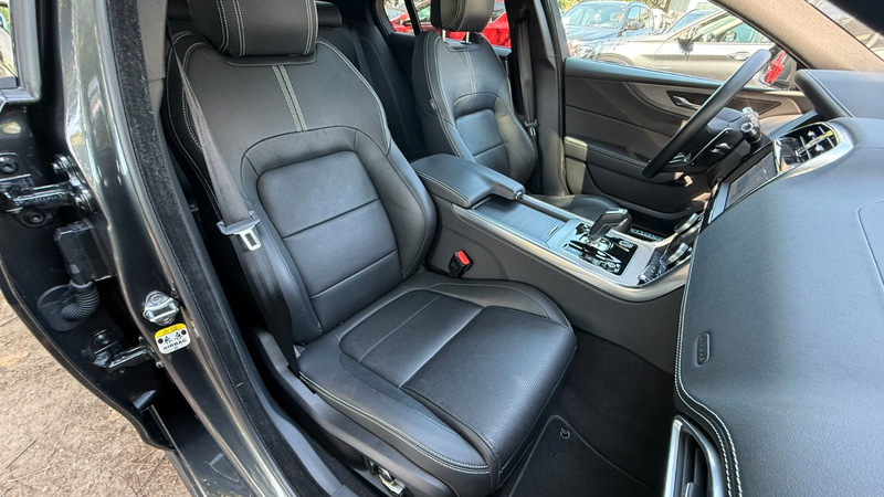 Jaguar XE R-Dynamic SE/360°/PANO/ACC/LED — photo 12