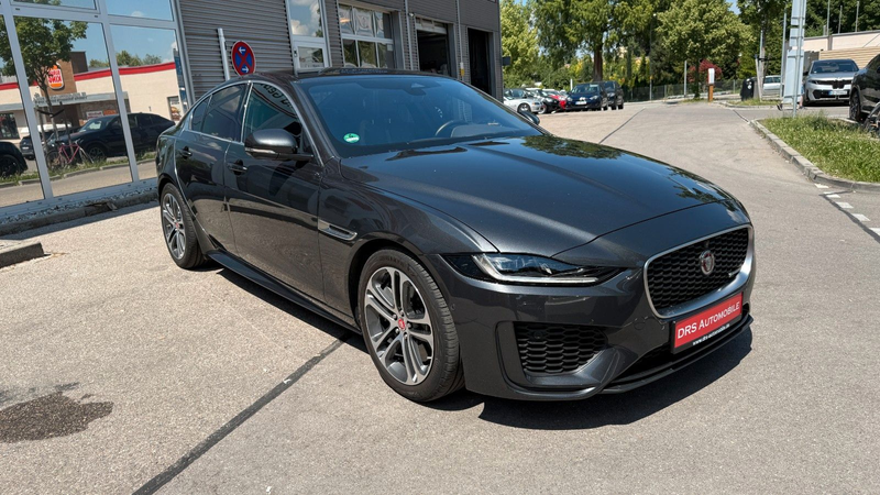 Jaguar XE R-Dynamic SE/360°/PANO/ACC/LED — photo 7