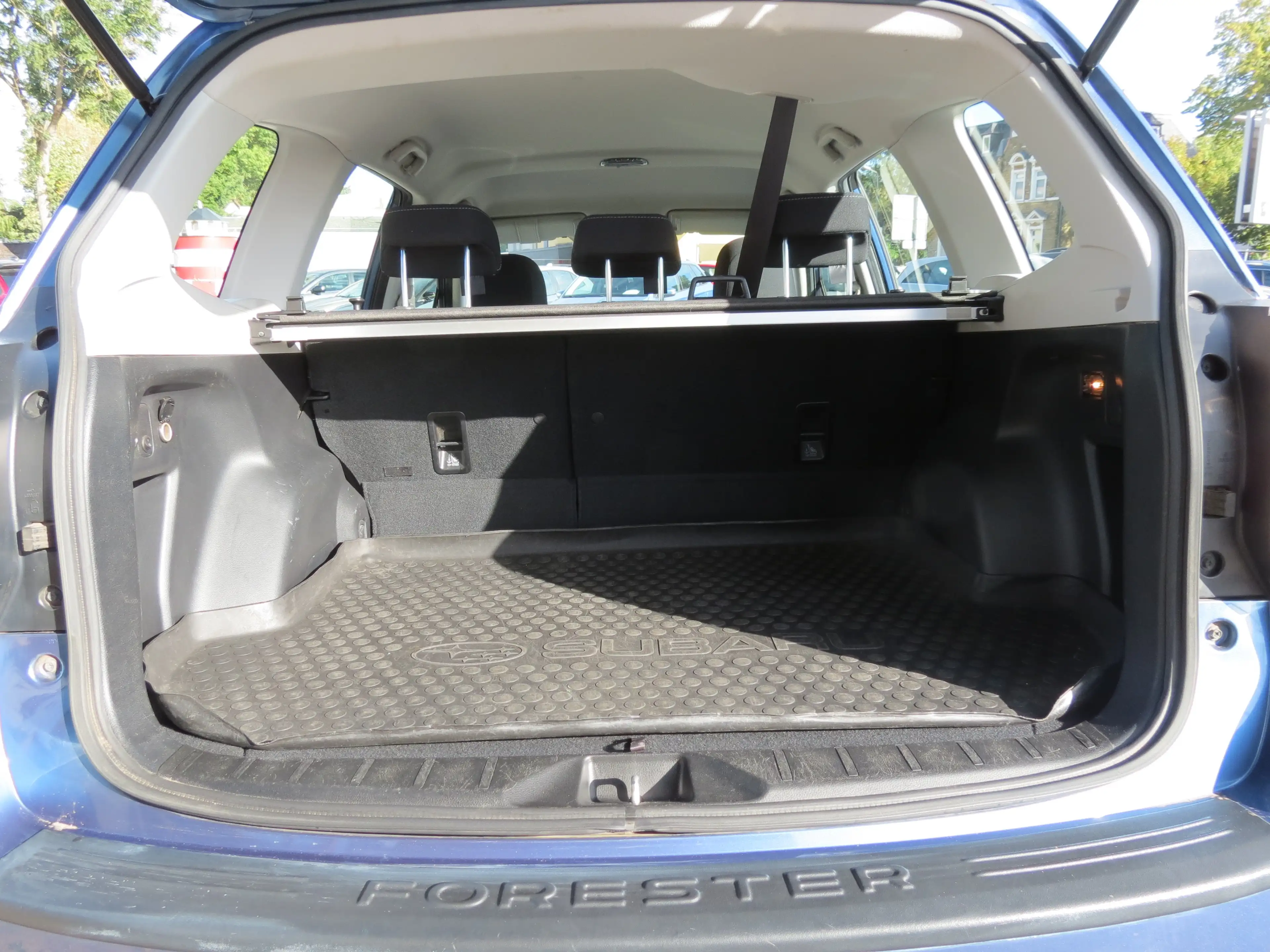 Subaru Forester Active 4x4 Allwetter!!Alu!! AHK!!Klimaut.! — photo 10