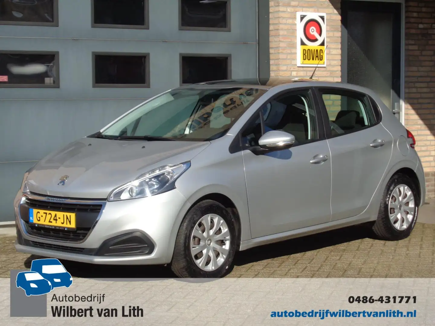 Peugeot 208 1.2 PureTech Active | 110pk | Pano | Cruise | Airc Gris - 1