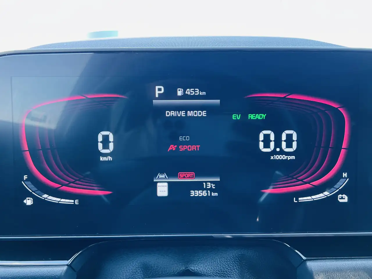 Kia Niro снимка Kia Niro
