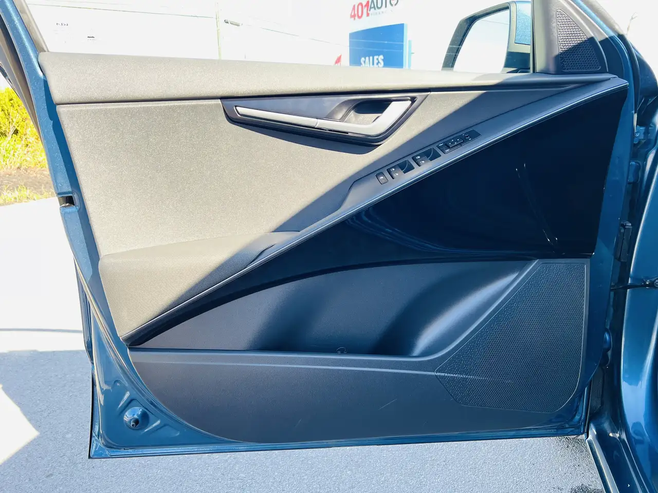 Kia Niro снимка Kia Niro