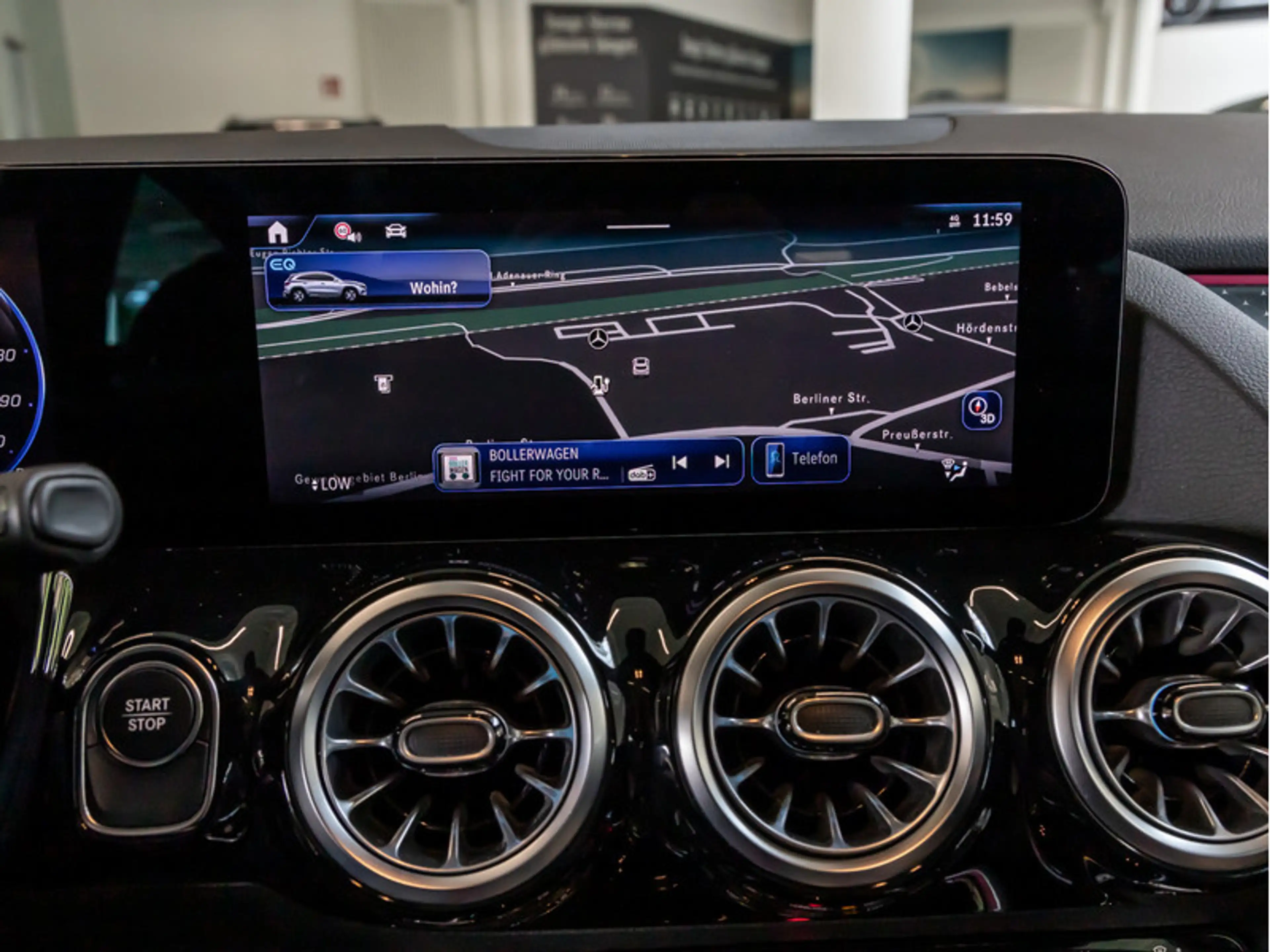 Mercedes-Benz EQA 350 4MATIC Pano+Progressive+Ambiente+AHK+Cam — photo 14