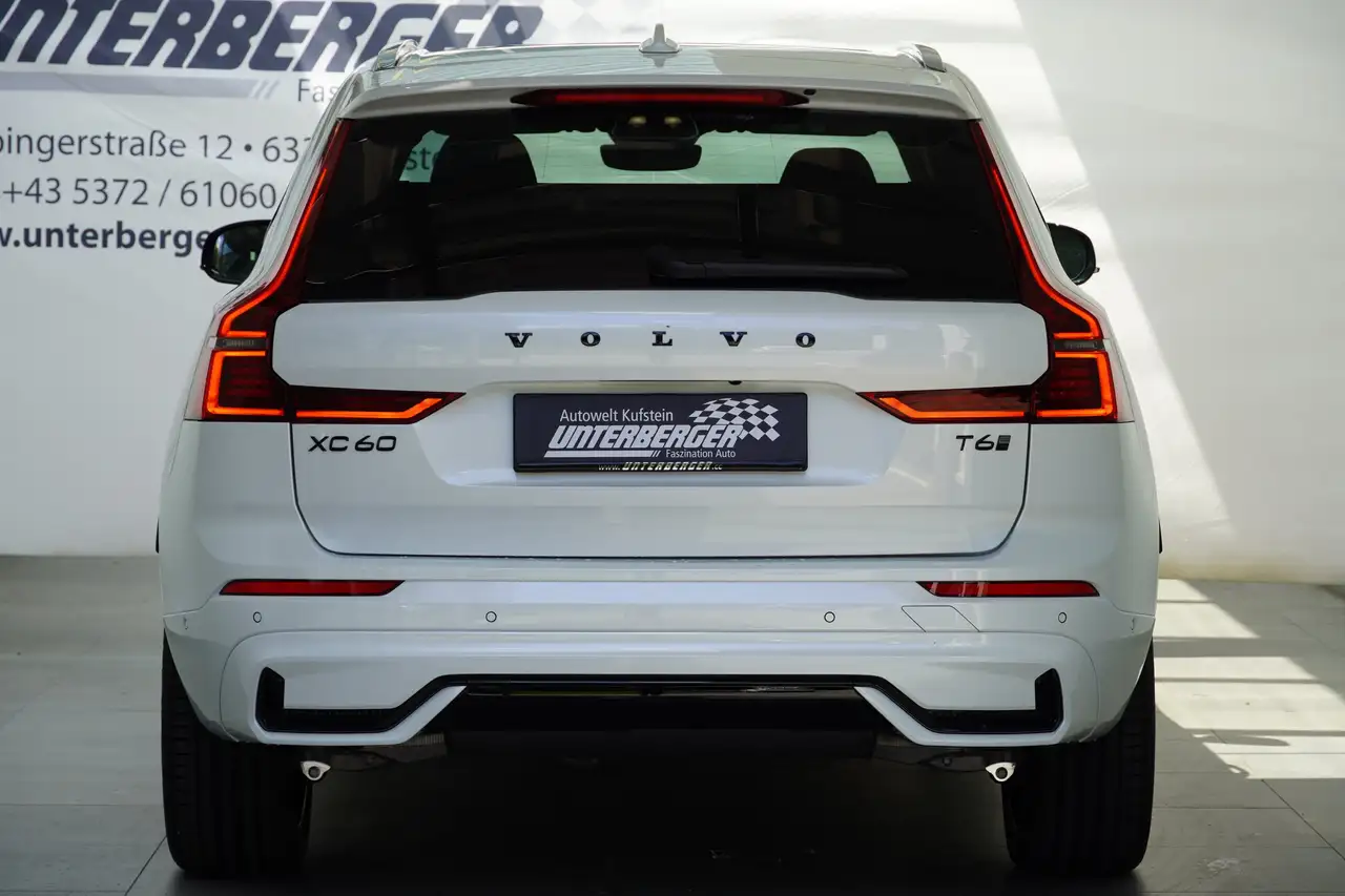 Volvo XC60 2026 — фото 10