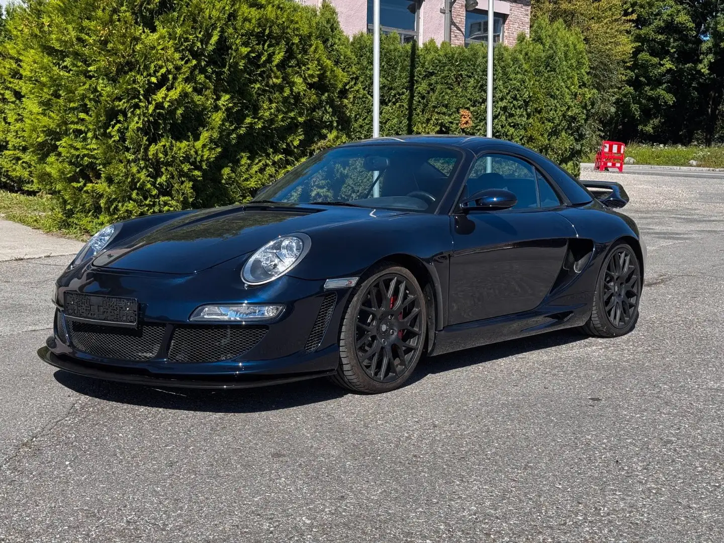 Porsche 996 Carrera 4 Cabriolet 996 Gemballa Bleu - 1