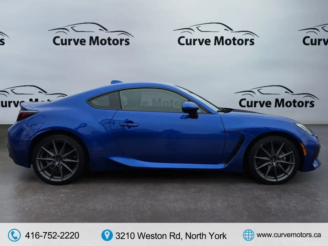 Subaru BRZ снимка Subaru BRZ