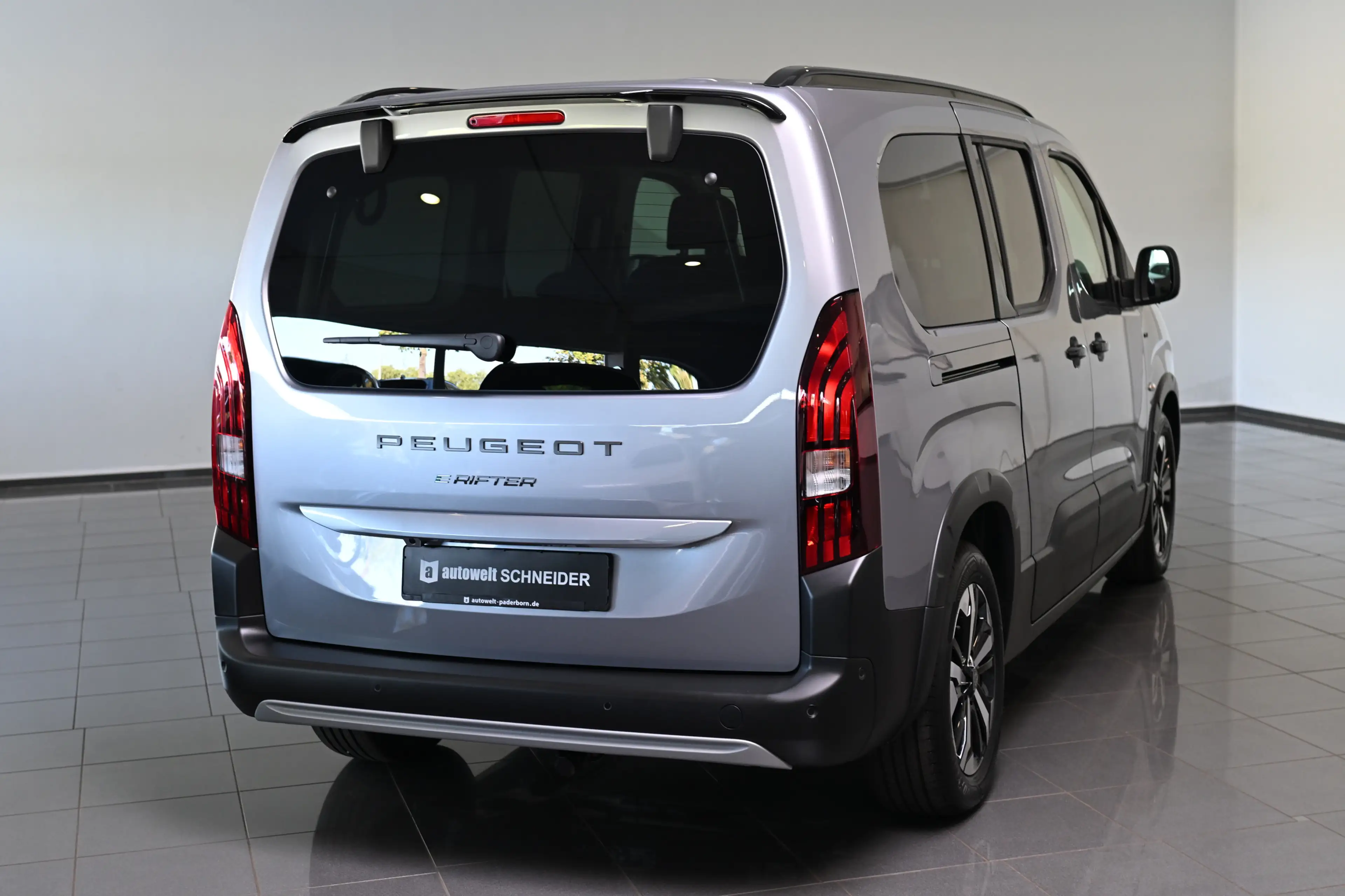 Peugeot e-Rifter GT L2 Navi ACC SHZ AHK-Vorbereitung LED — photo 2