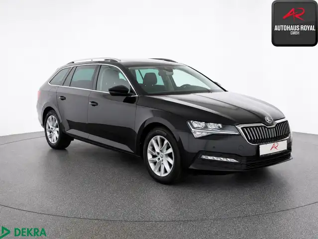 Skoda Superb view 7