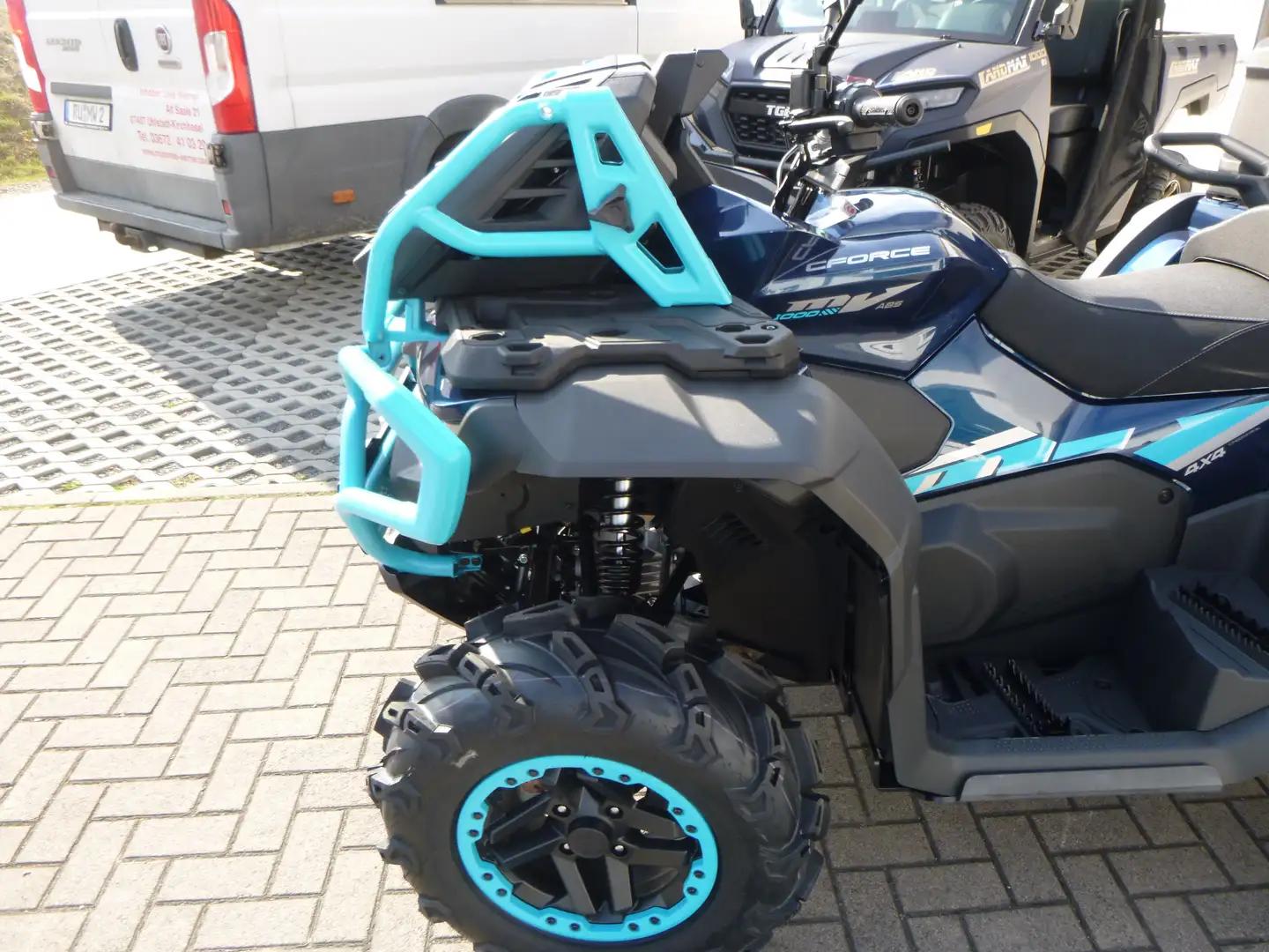 CFMOTO CForce 1000 CForce 1000 TOURING PRO ABS MUD Version Niebieski - 2