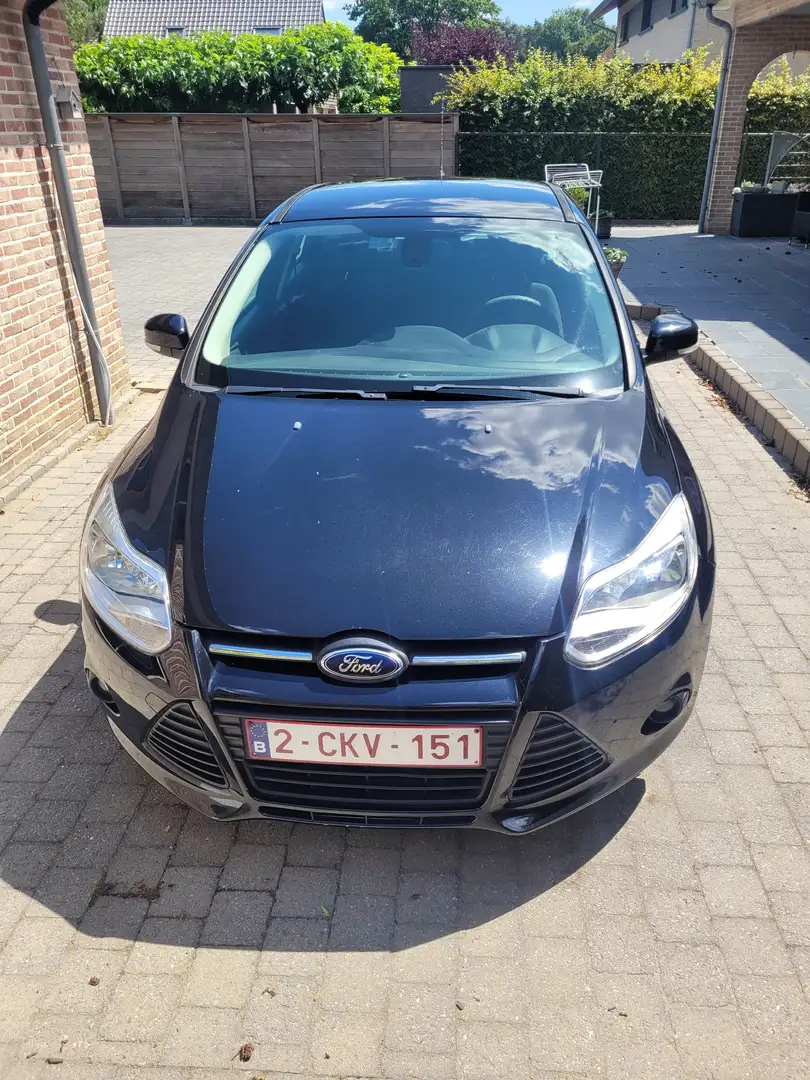 Ford Focus Focus 1.0 EcoBoost Start-Stopp-System SYNC Edition Zwart - 1