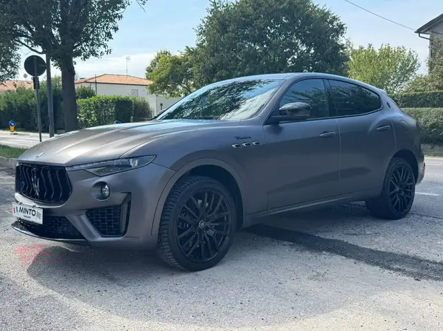 Maserati Levante 3.0 V6 Modena 350cv auto