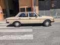 Mercedes-Benz 300 300D Beige - thumbnail 4