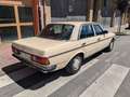 Mercedes-Benz 300 300D Beige - thumbnail 2