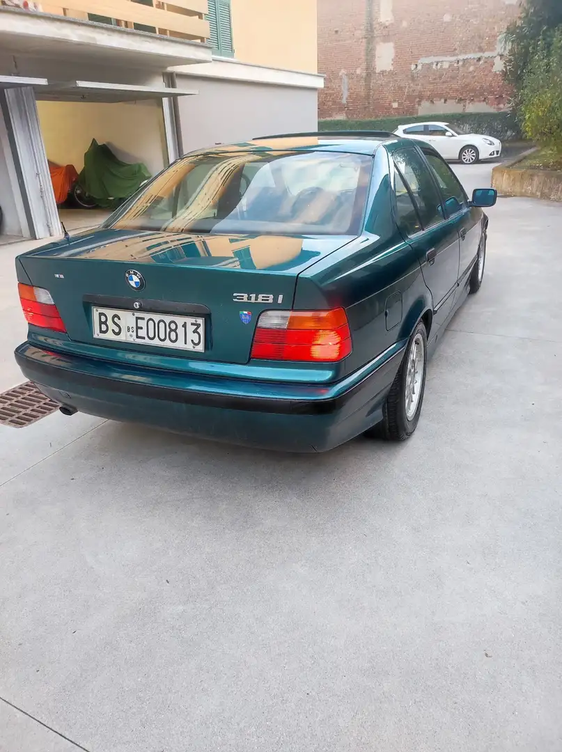 BMW 318 318i ASI prima serie Grün - 2