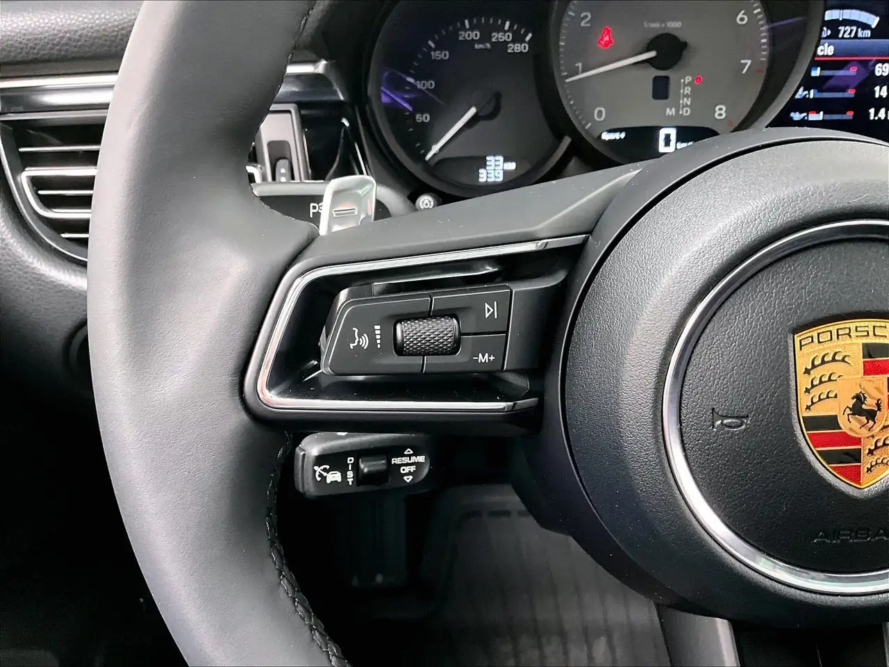 Porsche Macan снимка Porsche Macan