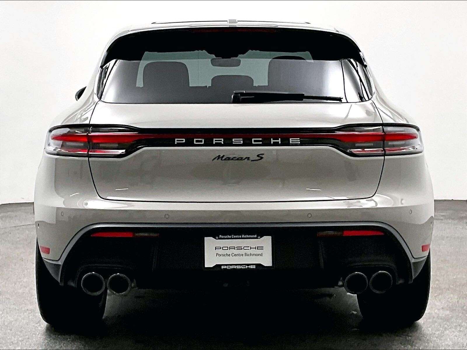 2026 Porsche Macan S thumb 6