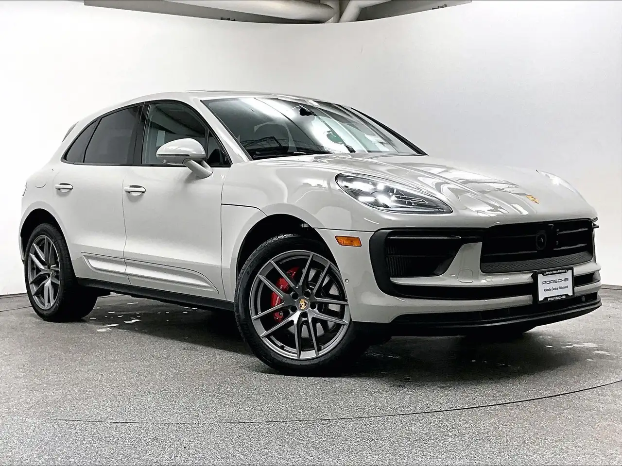 Porsche Macan снимка Porsche Macan