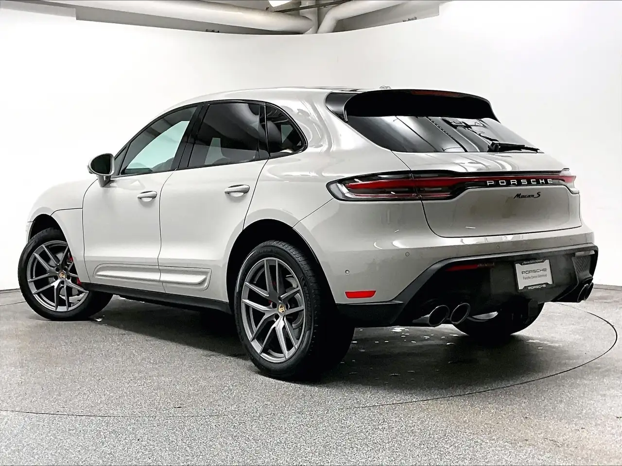 Porsche Macan снимка Porsche Macan