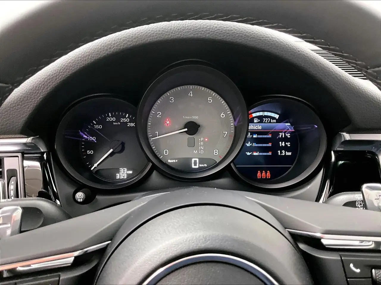 Porsche Macan снимка Porsche Macan