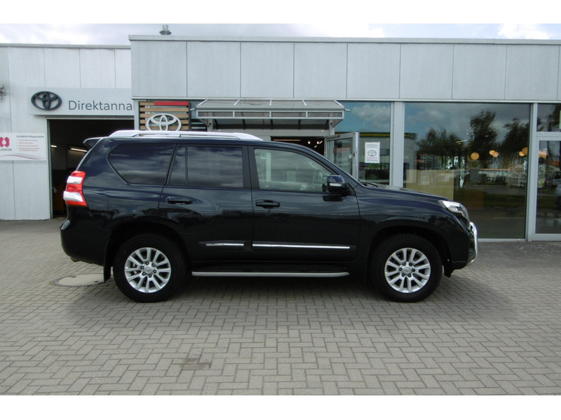 Toyota Land Cruiser 2.8 TEC-Edition — photo 24