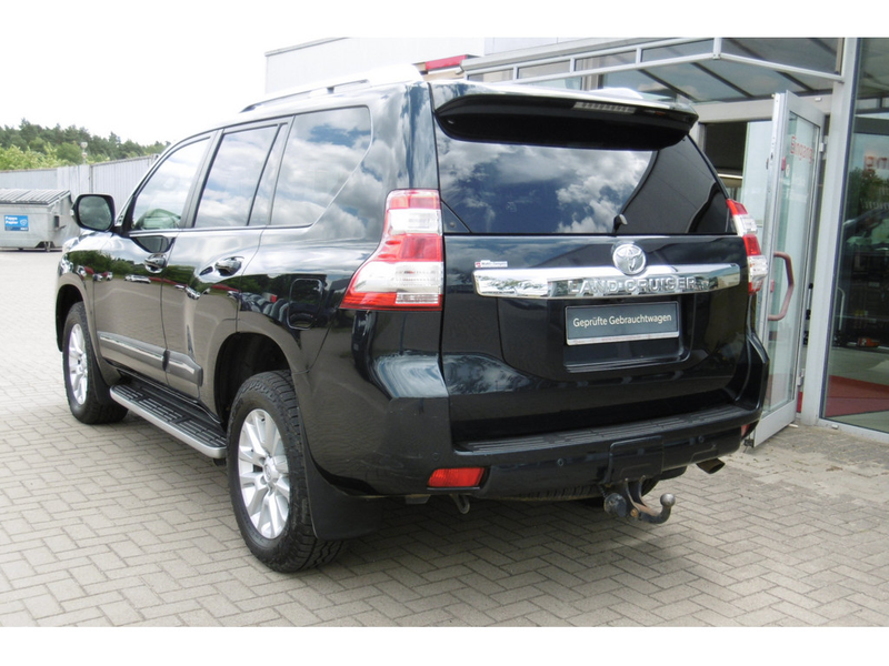 Toyota Land Cruiser 2.8 TEC-Edition — photo 3