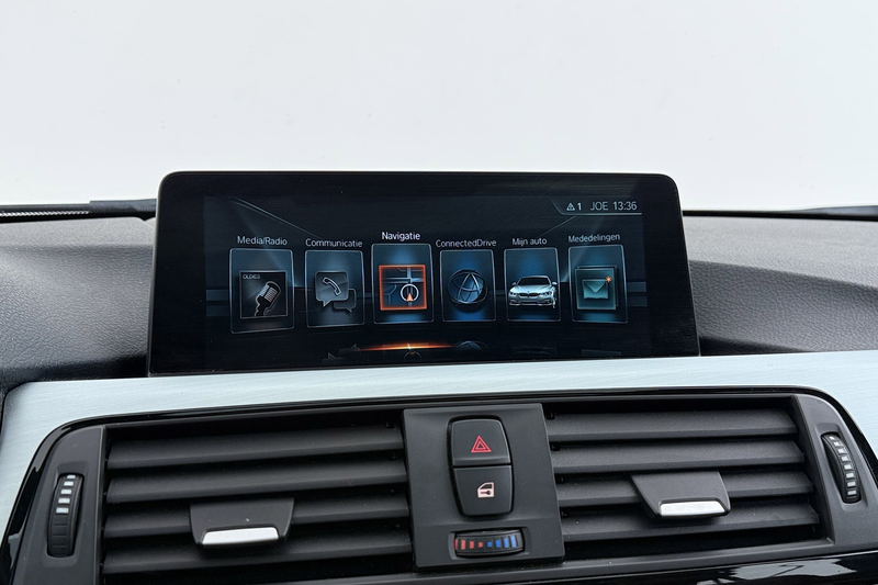 BMW 330 3-serie 330e Centennial High Executive M-Sport | P — photo 23