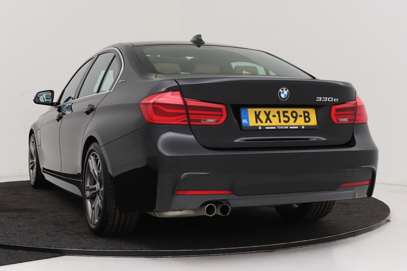 BMW 330 3-serie 330e Centennial High Executive M-Sport | P — photo 11