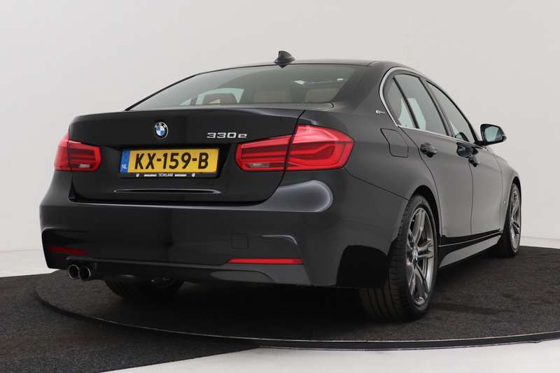 BMW 330 3-serie 330e Centennial High Executive M-Sport | P — photo 12