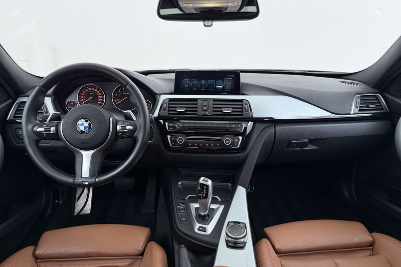 BMW 330 3-serie 330e Centennial High Executive M-Sport | P — photo 9