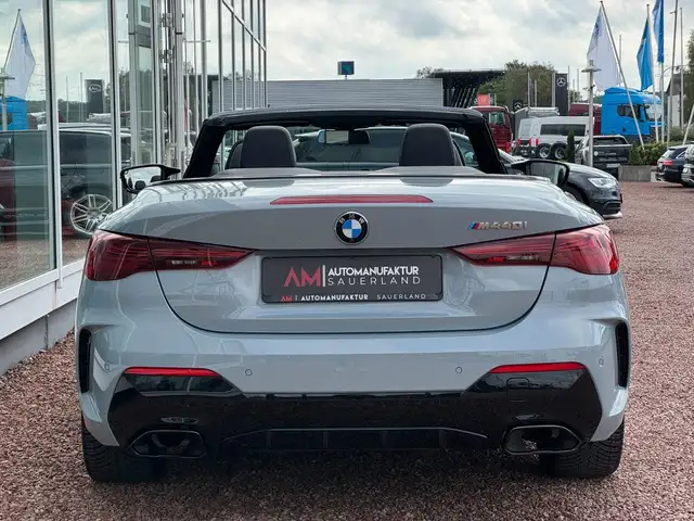 BMW I view 11