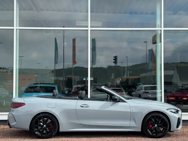 BMW I view 14