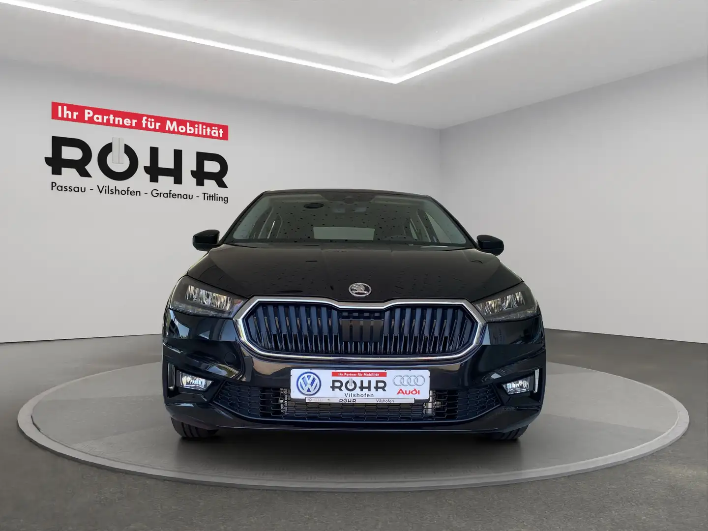 Skoda Fabia Selection (DAB.PDC.GRA.SHZ) 1.0 TSI DSG Schwarz - 2