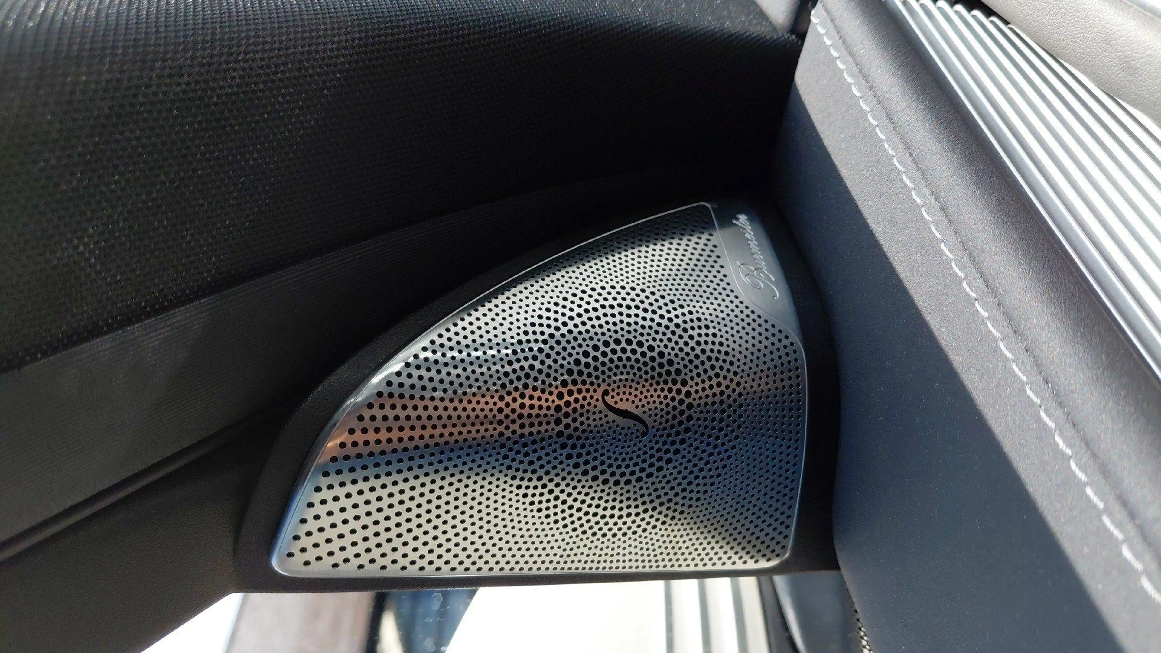 Mercedes-Benz EQC 400 EQC 4MATIC Business Solution — photo 14