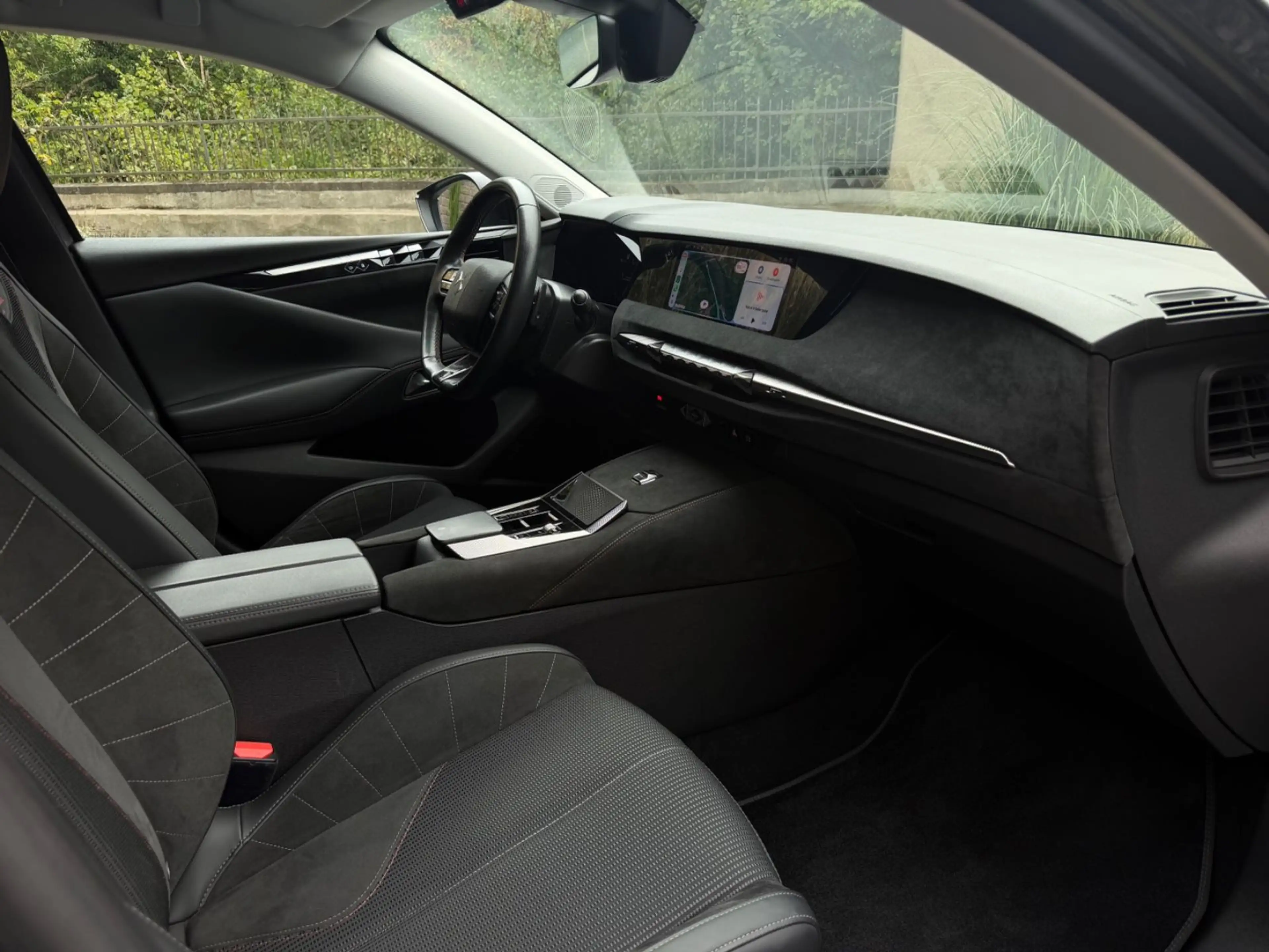 DS Automobiles DS 4 DS 4 E-Tense 225 Performance Line | 1Hand | LED — photo 22