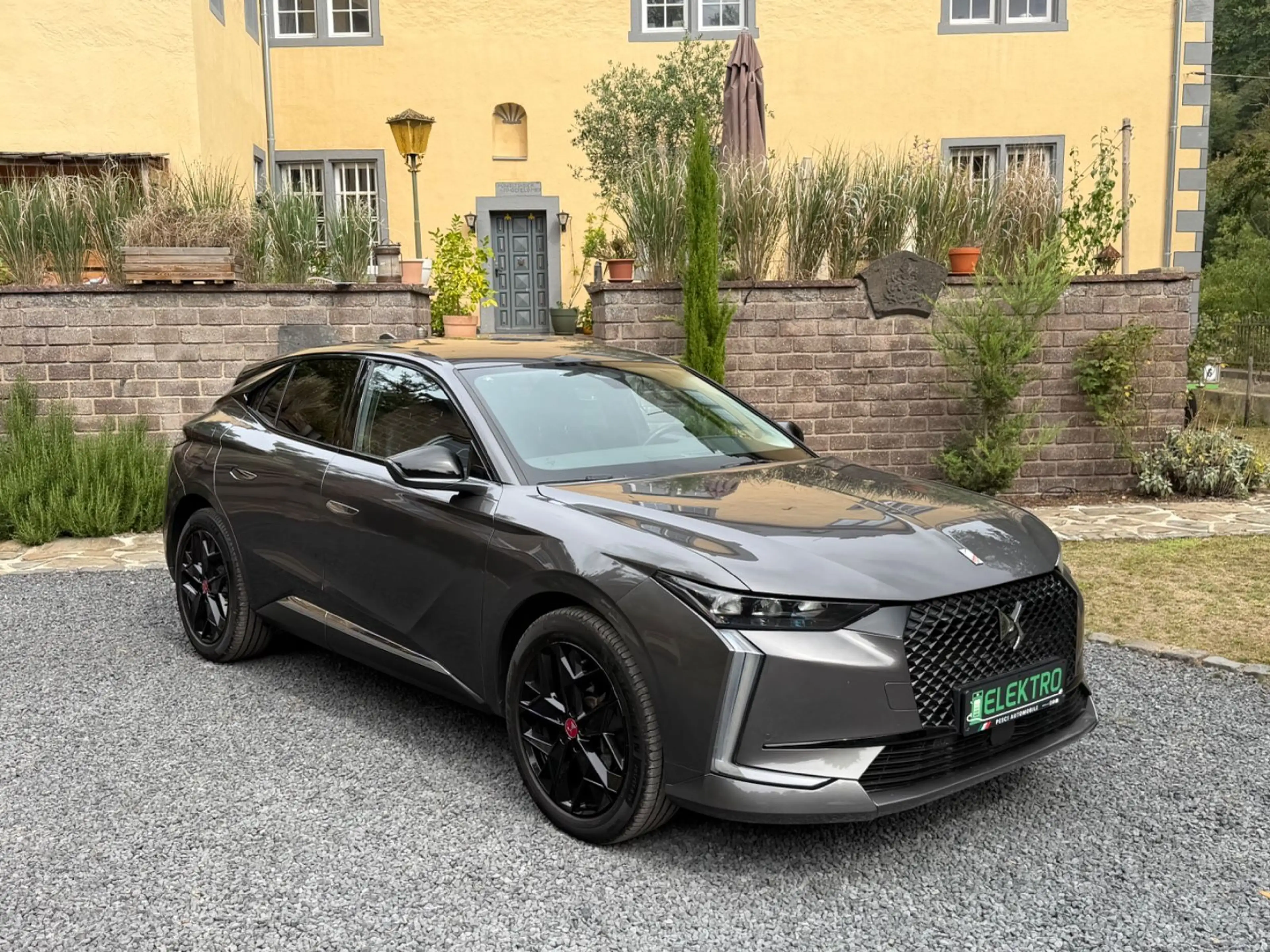 DS Automobiles DS 4 DS 4 E-Tense 225 Performance Line | 1Hand | LED — photo 10