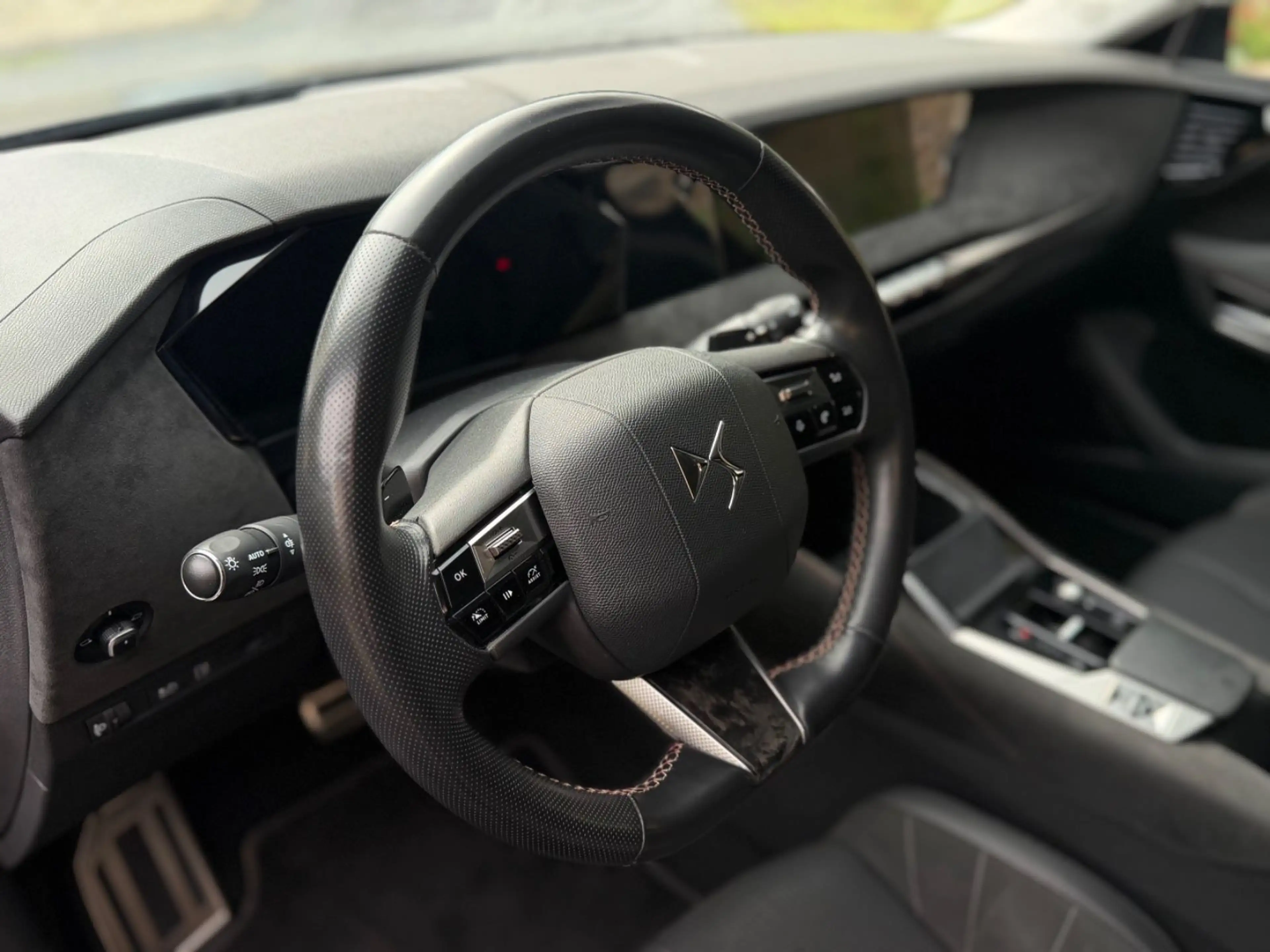 DS Automobiles DS 4 DS 4 E-Tense 225 Performance Line | 1Hand | LED — photo 16
