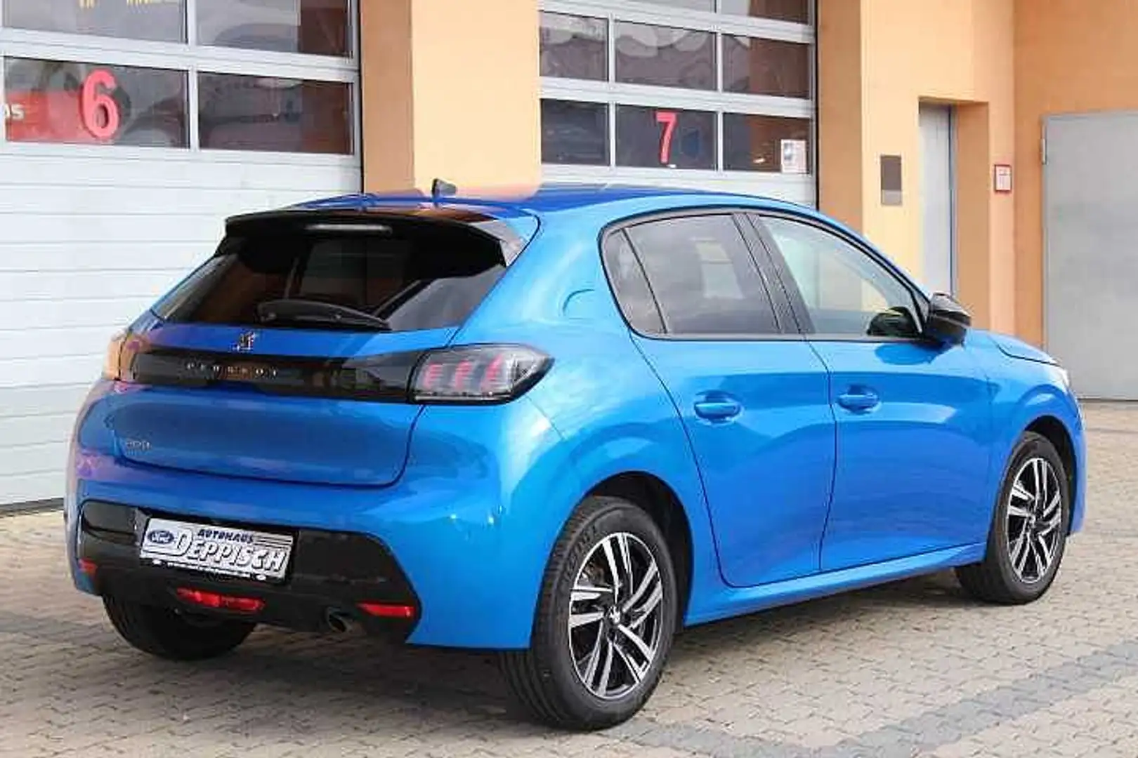 Peugeot 208 PureTech 100 Allure Bleu - 2