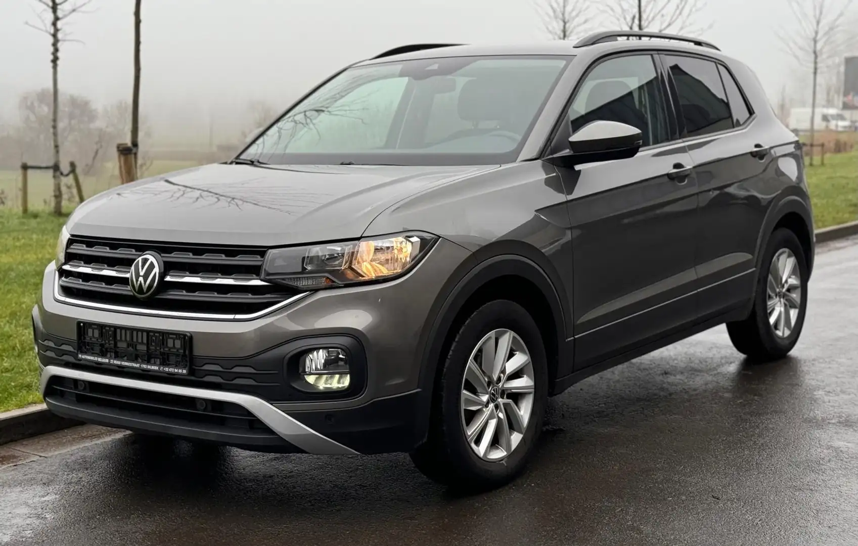 Volkswagen T-Cross 1.0 TSI Life NAVI-ACC-CARPLAY-ALU-PDC-SRVCBK Grijs - 1
