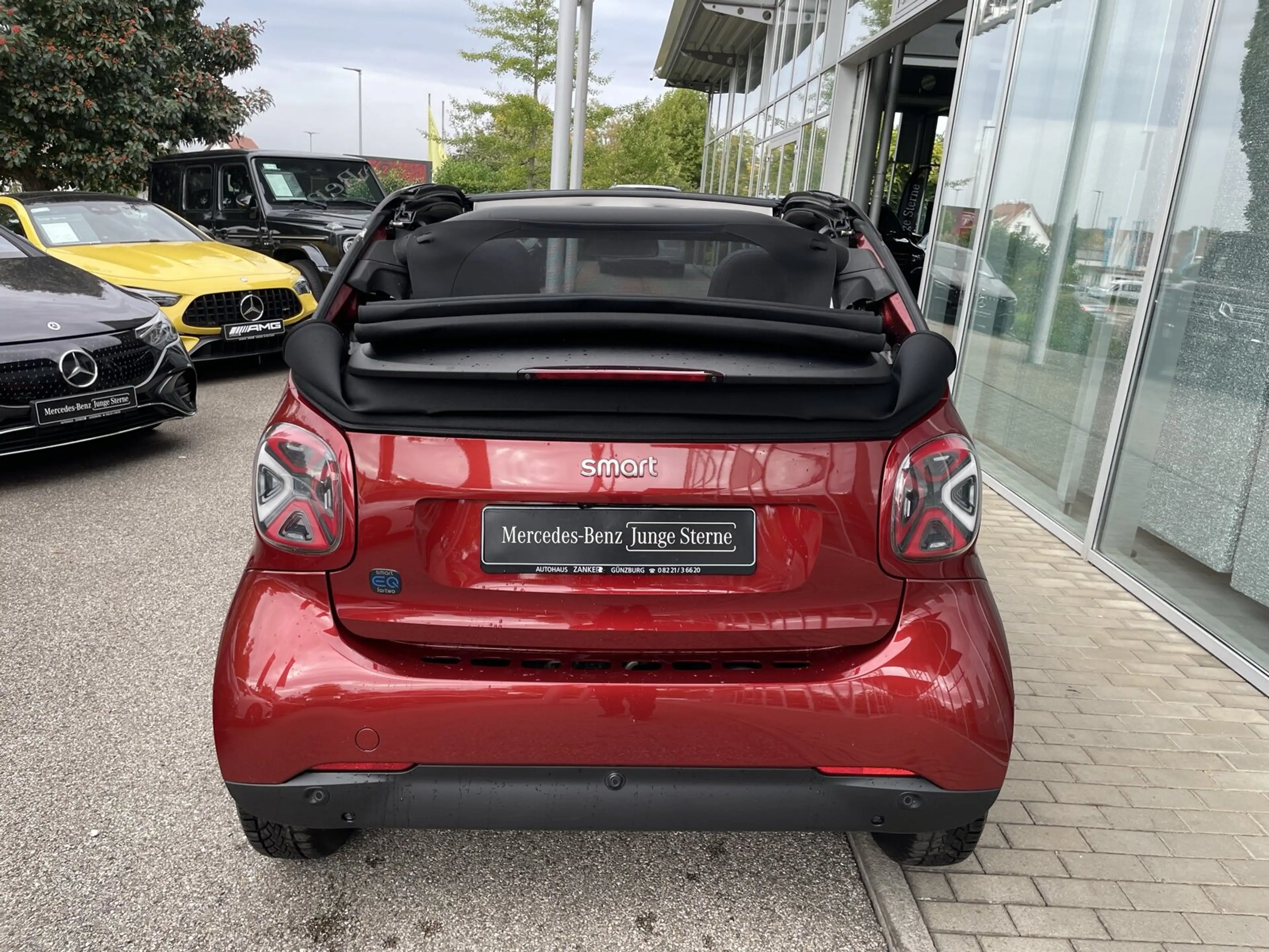 smart forTwo EQ  cabrio  Autom./Klima/Sitzhzg./Zusatzhz./MF-Lenkrad/BC/Tempomat/L-R Sensor/Leder/eFH./Abgasreinigung D4 — photo 6