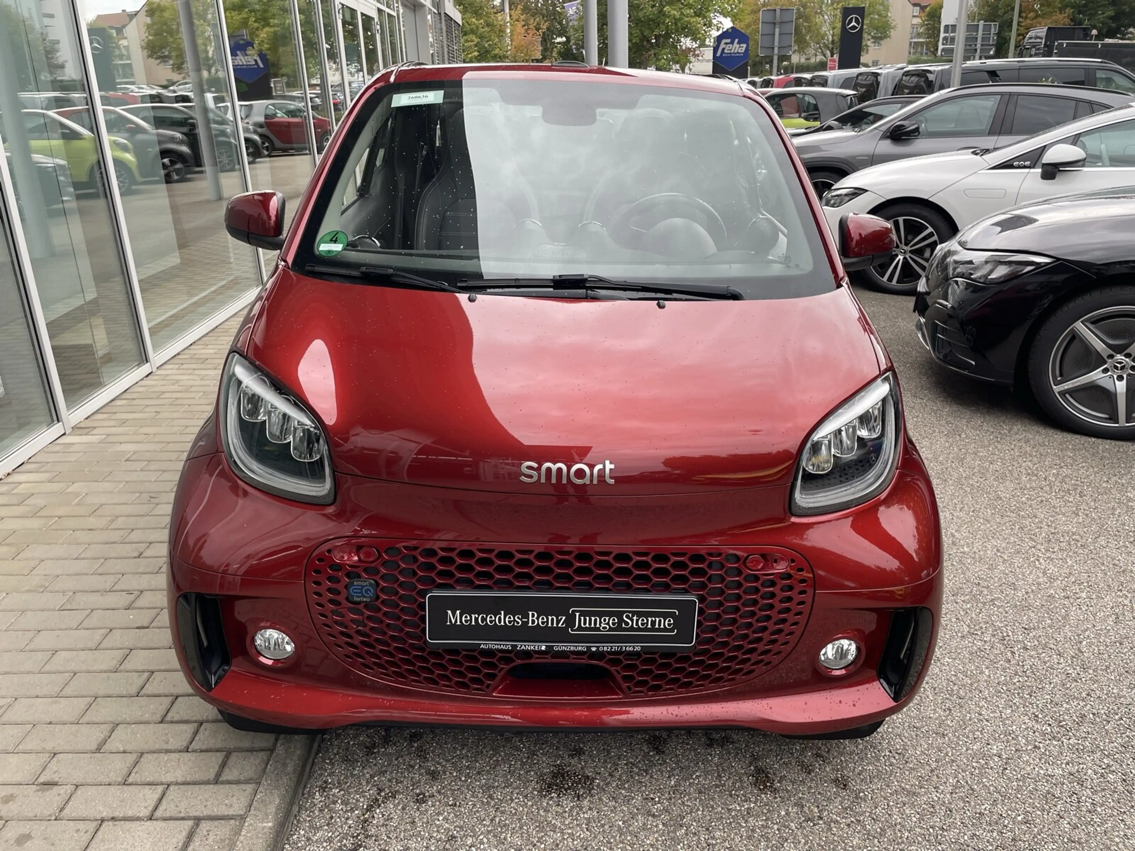 smart forTwo EQ  cabrio  Autom./Klima/Sitzhzg./Zusatzhz./MF-Lenkrad/BC/Tempomat/L-R Sensor/Leder/eFH./Abgasreinigung D4 — photo 9