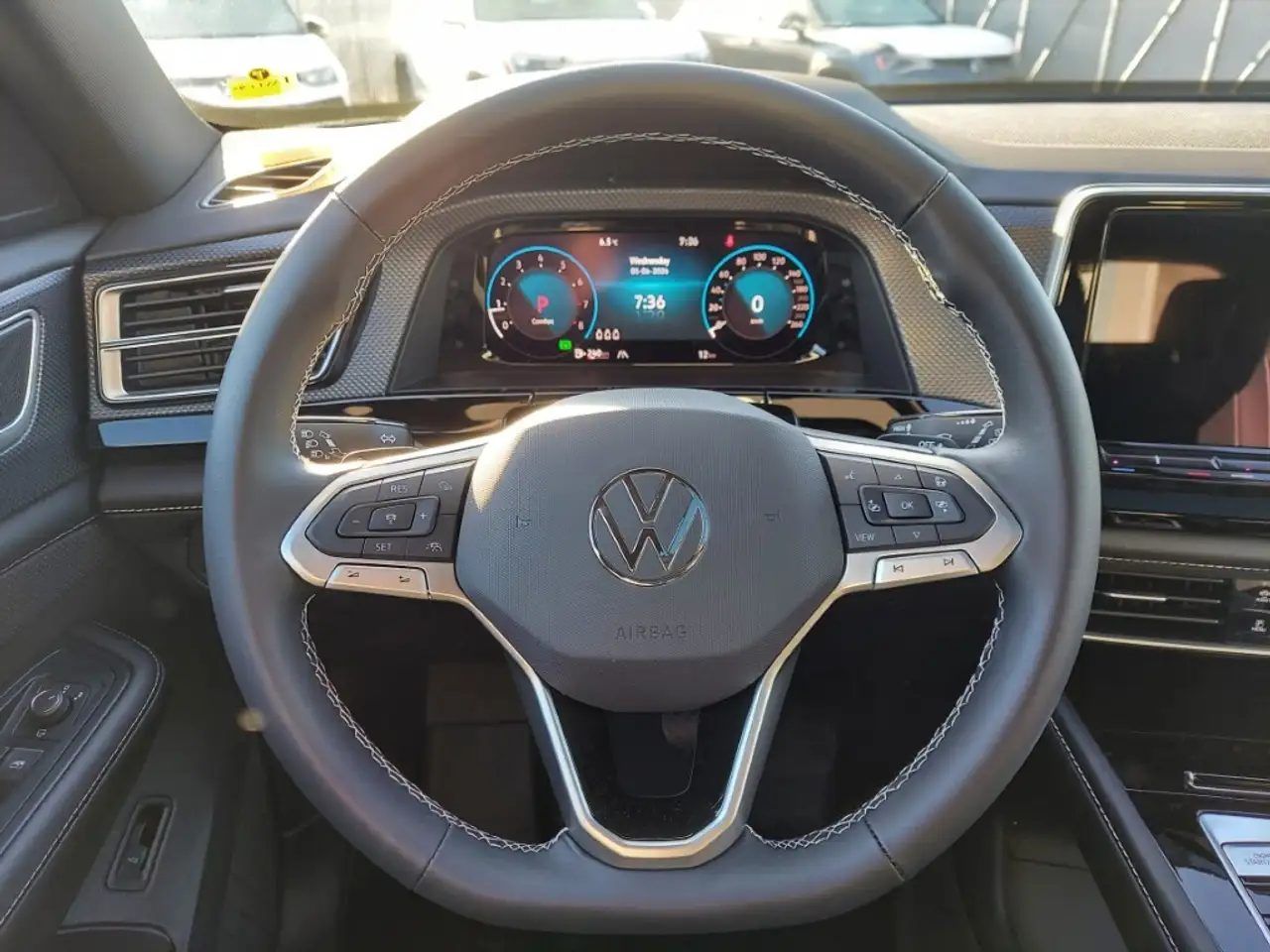 Volkswagen Atlas снимка Volkswagen Atlas