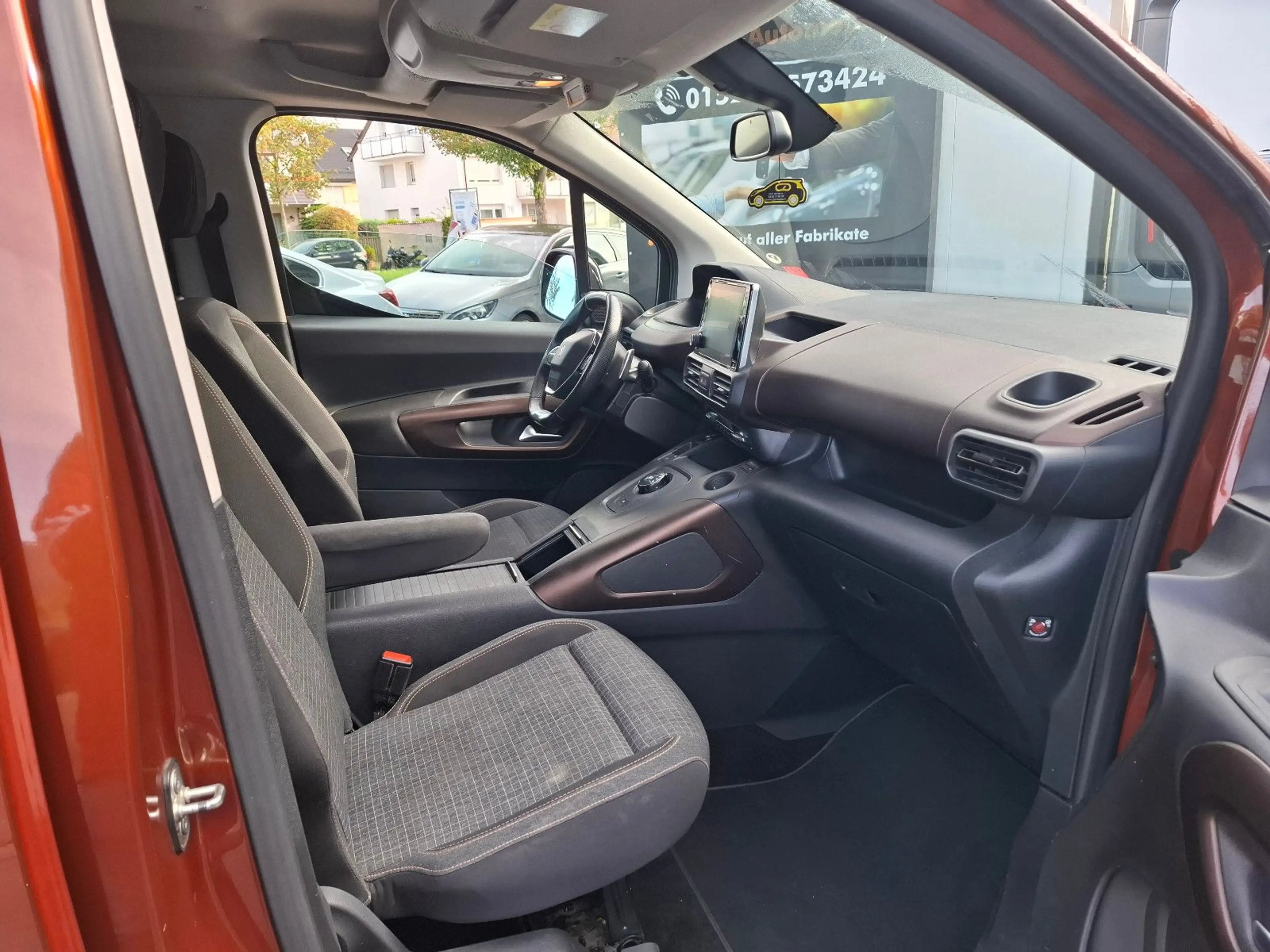 Peugeot Rifter *GT-Line*L2*Automatik*Kamera*Navi-TV*PDC* — photo 9