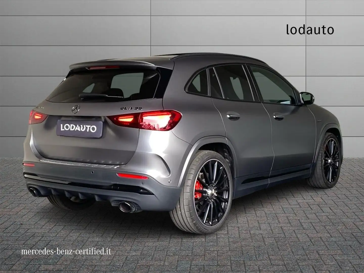 Mercedes-Benz GLA 35 AMG Mercedes-AMG GLA 35 4Matic Premium AMG Gris - 2