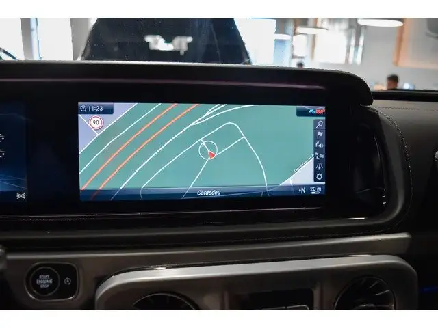 Mercedes-Benz G-Class view 13