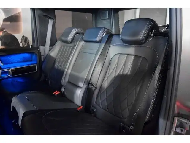 Mercedes-Benz G-Class view 11