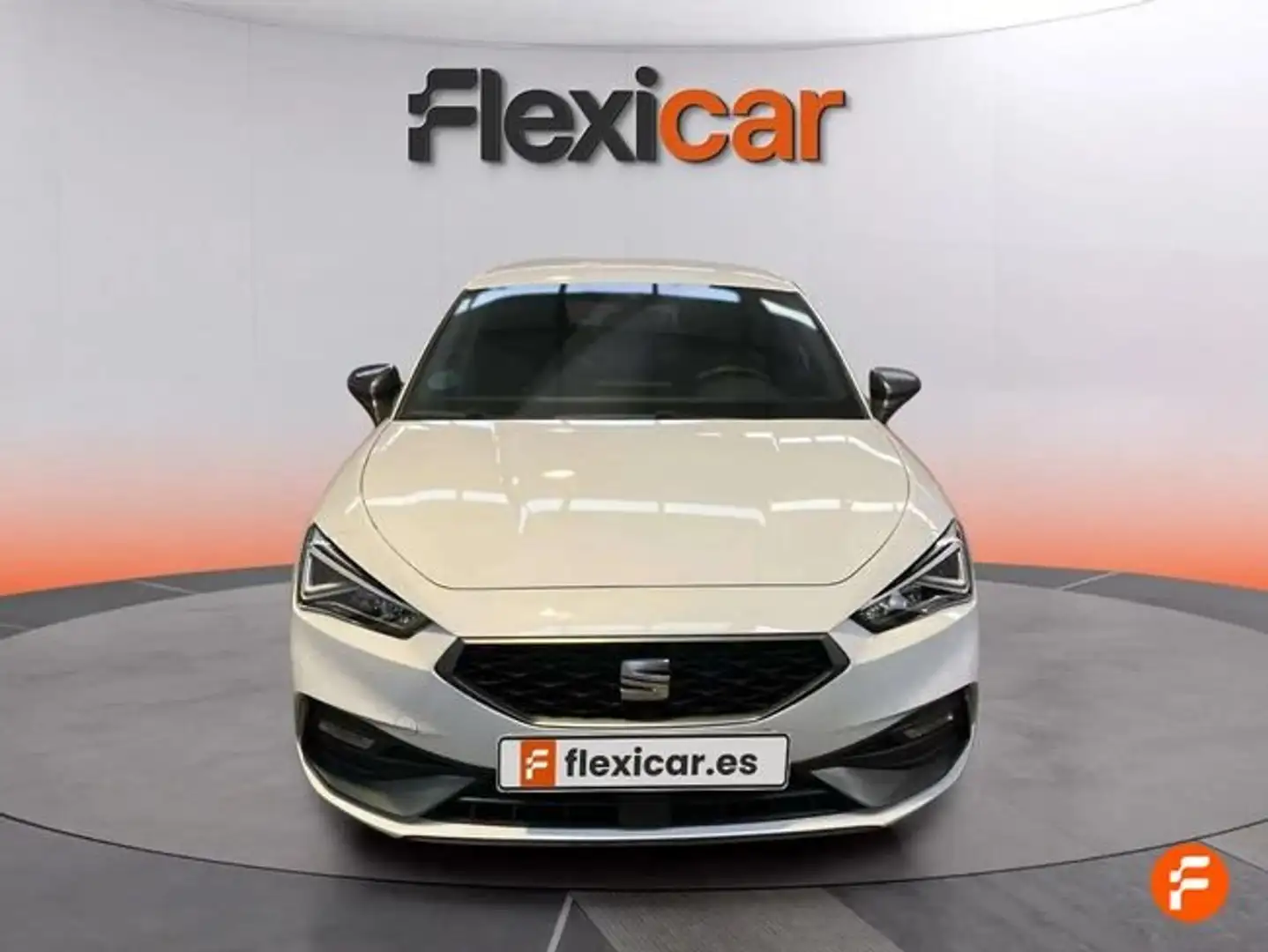 SEAT Leon 1.0 eTSI 81kW DSG-7 S&S Style Go S Blanco - 2