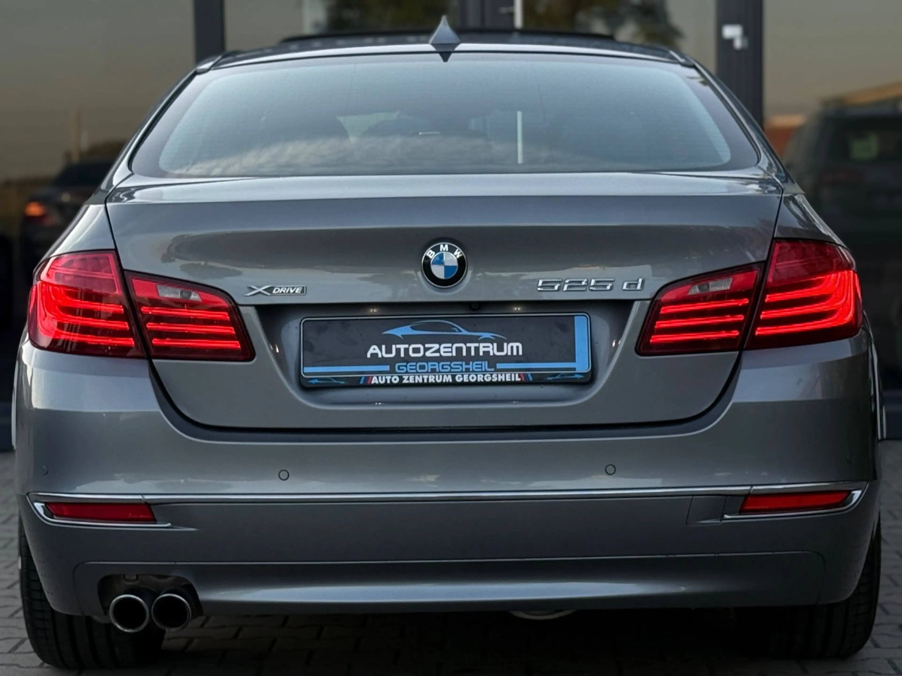 BMW 525 d Lim. xDrive-Luxury-HUD-LED-Kamera-LM"19 — photo 11